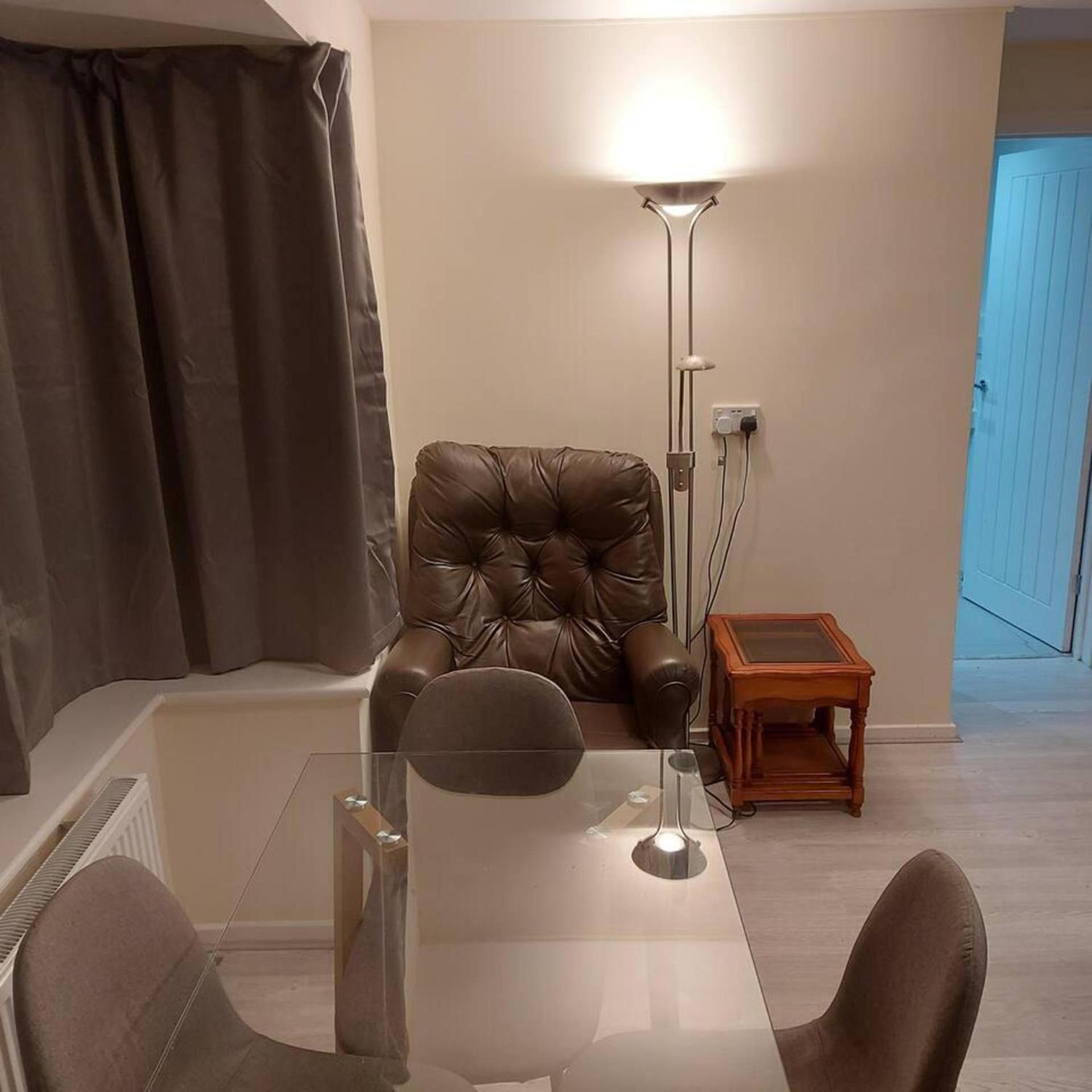 Lovely & Beautiful 2 Bed-Apartment In Borehamwood Eksteriør bilde